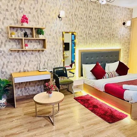 Netflix & Chill Apartment By Buddieshome Noida Exterior photo